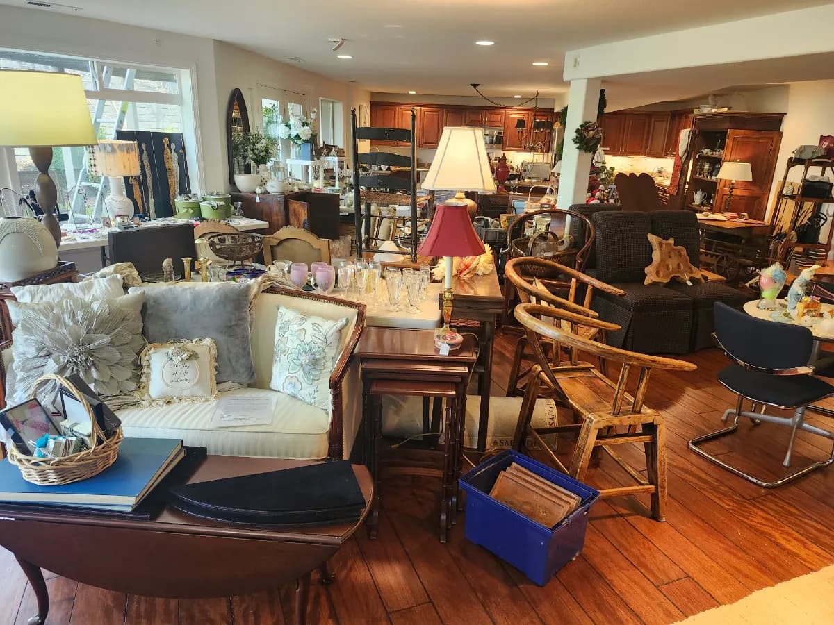 Multi-Generational Estate Sale – Designer, MCM, Vintage Jewelry, Antiques & Collectibles photo 1