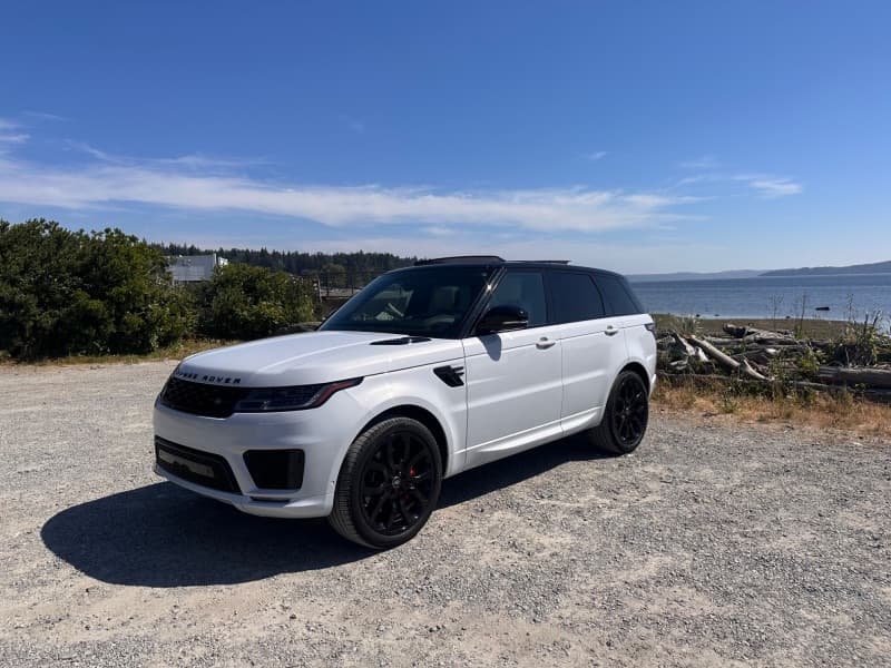 Important Works of Art & Design: Cassina, Niermann Weeks, Lalique, & Range Rover Sport photo 1