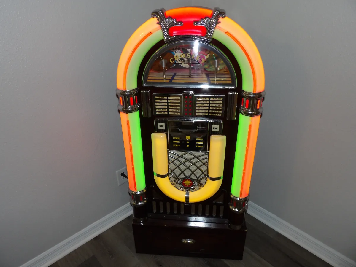 Massive Parrish FL Sale: Low-Mile Car, Electronics, Collectibles & More! photo 1