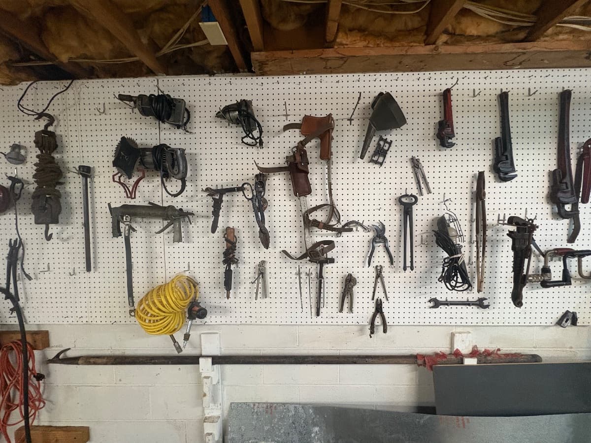 The Craftsman’s Estate Sale ⭐ photo 1