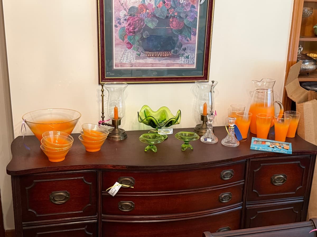 25% Off Saturday at our This IS Your Grandmother’s Eatate Sale - Lexington photo 1