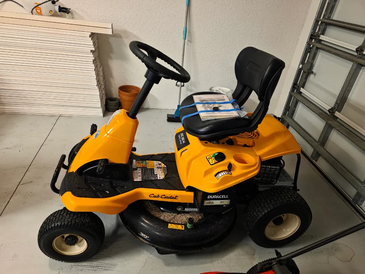 +++UPDATED! Cool Contemporary Chattel Inc. Furniture, Scooter & Riding Lawnmower In Cape Coral Estate Sale photo 1