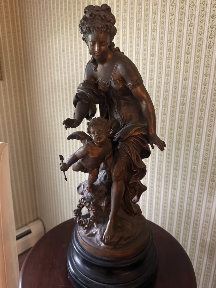 Estate Sale! Everything Must Go! Antiques, Furniture, Pictures Jewelry, Glass ware photo 1