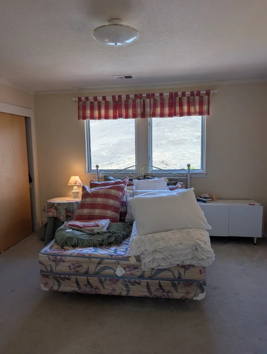 Estate Sale San Jose 7/25-26 sAT-Sun 9am-4pm photo 1