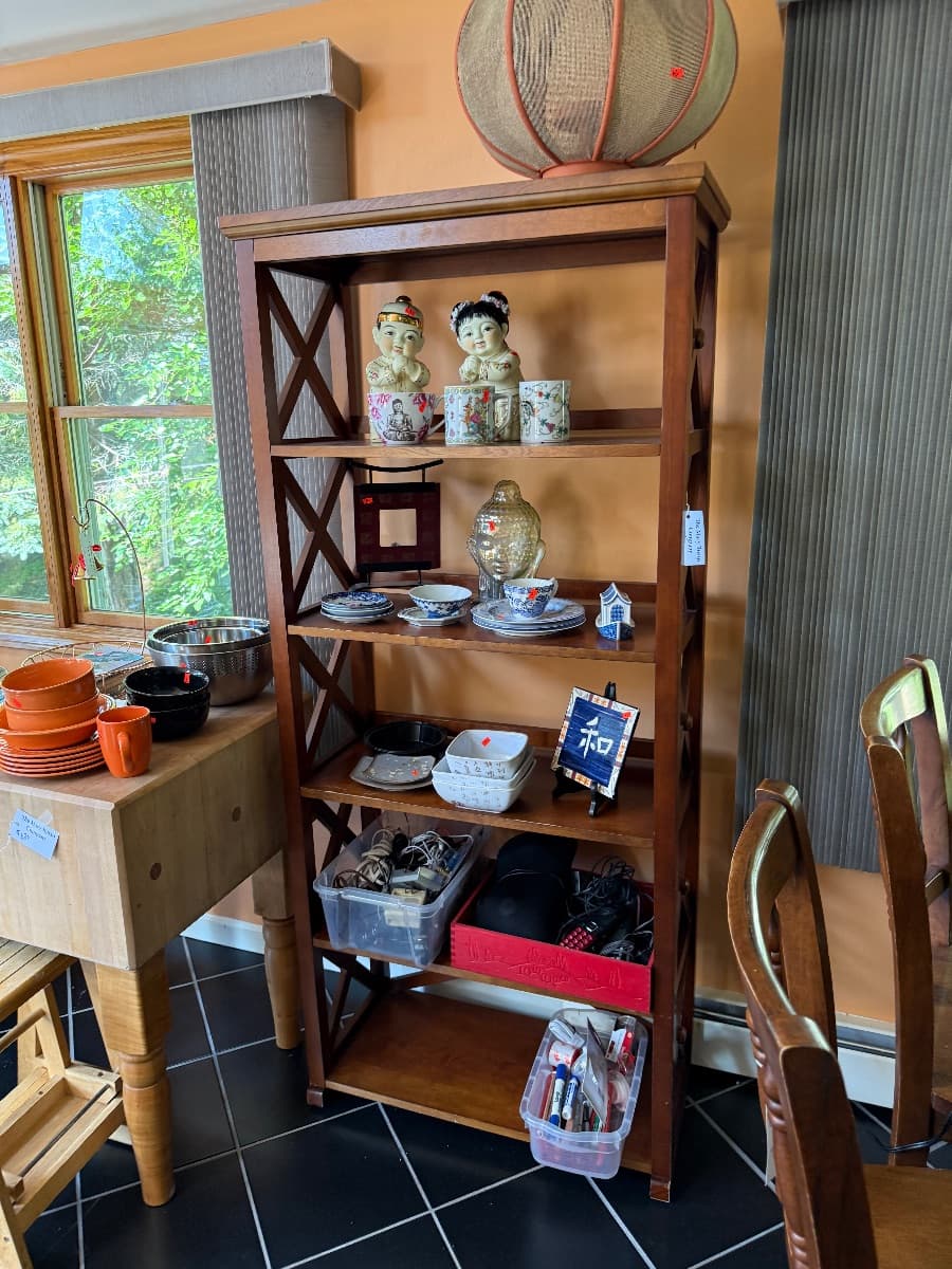 Beautiful Home and garden a large Asian theme. This is a MUST SEE. loaded sale. Presented by the Mary Russo Co. (John) photo 1