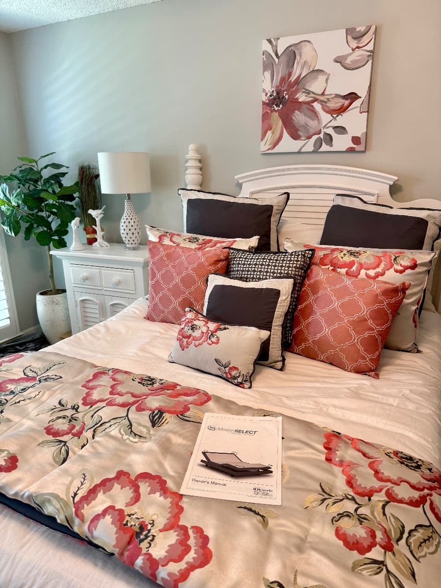 BABY BOOMERS POP UP SEMINOLE SALE photo 1