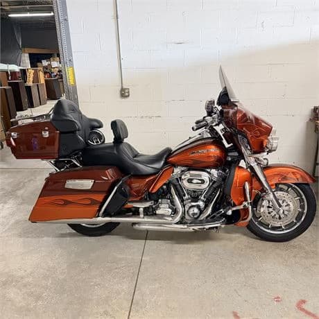 Harleys, Tools, Equipment & Electronics Auction photo 1