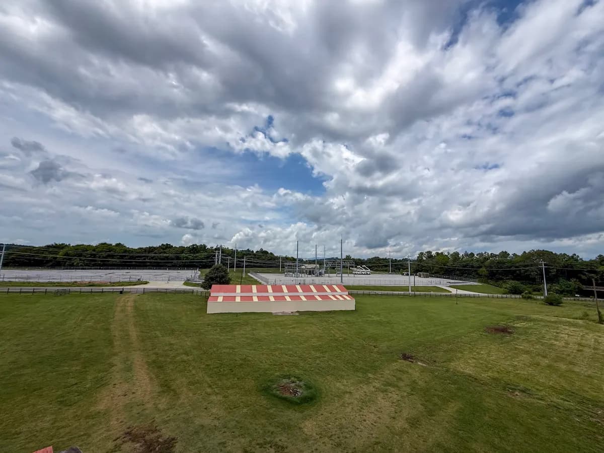 8.67 +/- AC WITH HOME & BARNS IN 4 TRACTS 1428 FLAT GAP ROAD, JEFFERSON CITY, TN 37760 photo 1