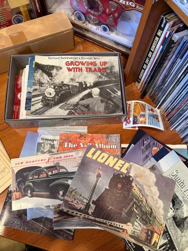 GRANDSONS CASTRO VALLEY VINTAGE ESTATE SALE (FEAT. TRAINS & QUILTING COLLECTION) – PACKED 3 DAY EVENT! photo 1