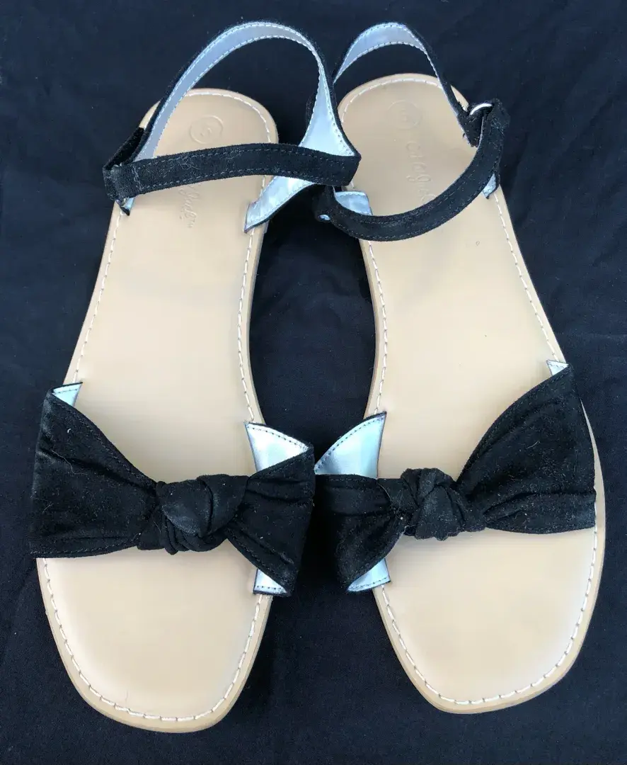 Holiday Magic & Coastal Classics – Bid on Hidden Gems! photo 1