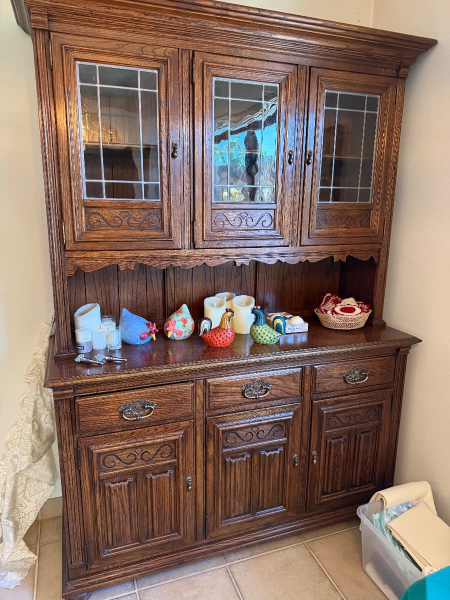 Odds, Ends, & Awesome Finds/ TLC Estate Sale Ladies photo 1