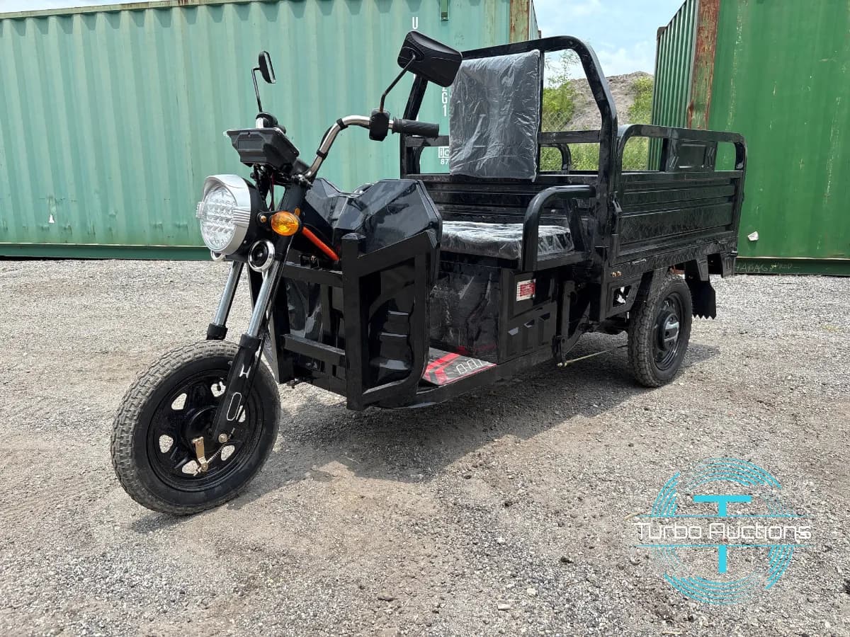 Online Auction of Heavy Equipment and Tools photo 1