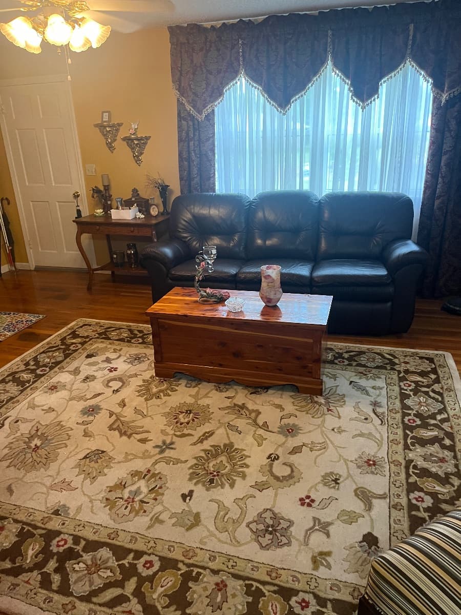 Estate Sale in Rogers photo 1