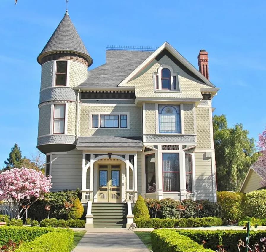 Benicia 3 Day Sale at the Grand Victorian, 245 West K St, Fri 8/7 to Sun 8/9 - Benicia Peddlers' Fair is Saturday photo 1