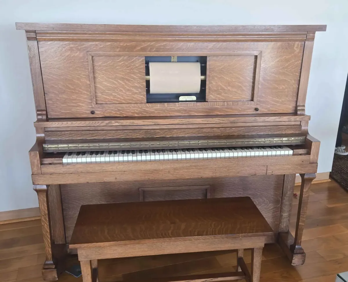 Crafts & Entertaining online auction on CTBIDS ends 8/9 6PM PDT photo 1