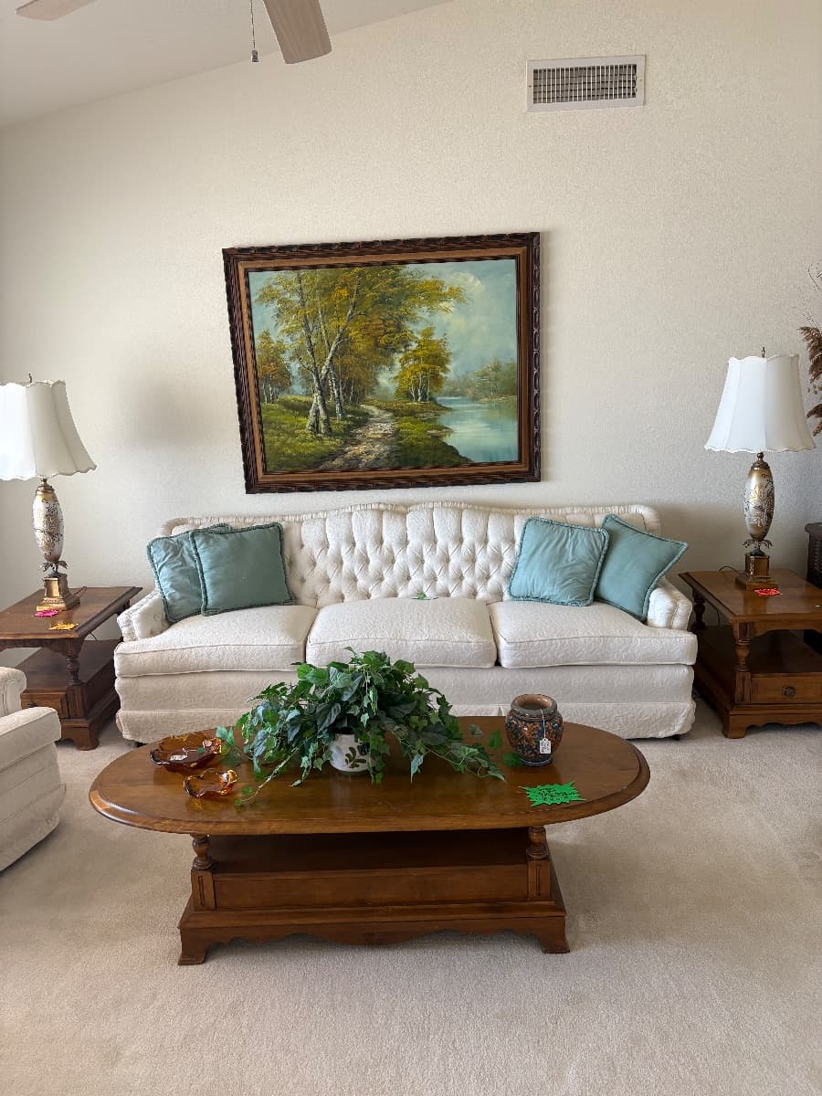 Beautiful Ethan Allen, MCM American Style photo 1