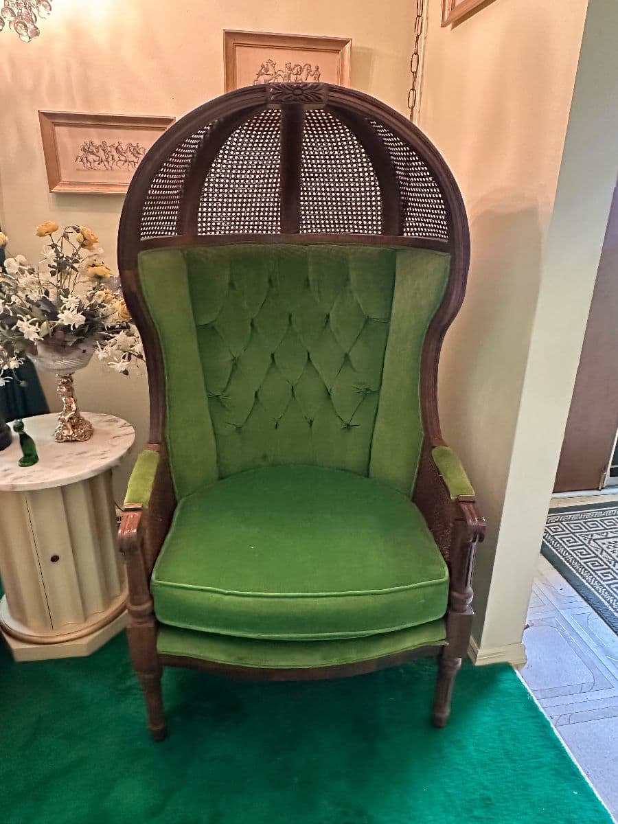 Wow! Amazing Vintage & Mid-Century Estate Sale! photo 3