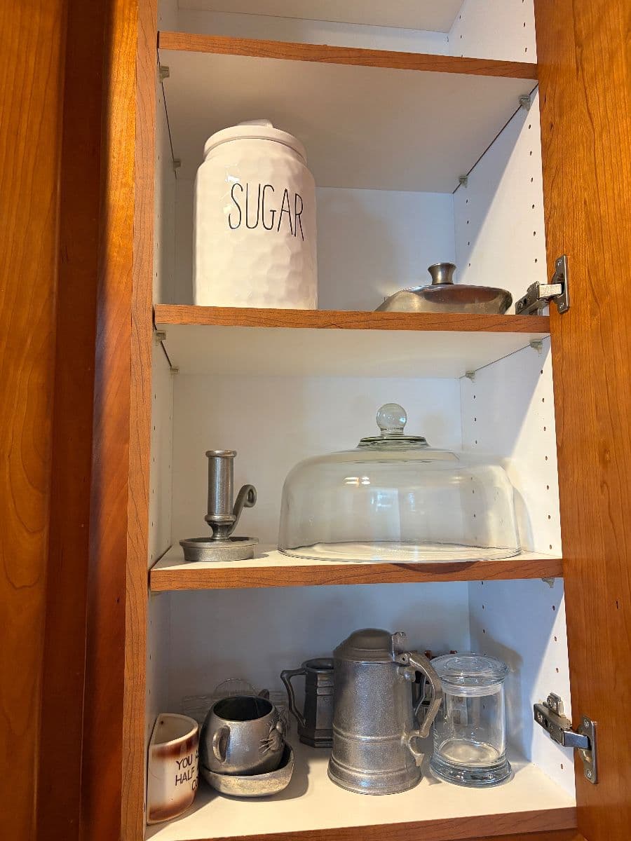 Russell Ridge Estate Sale photo 12
