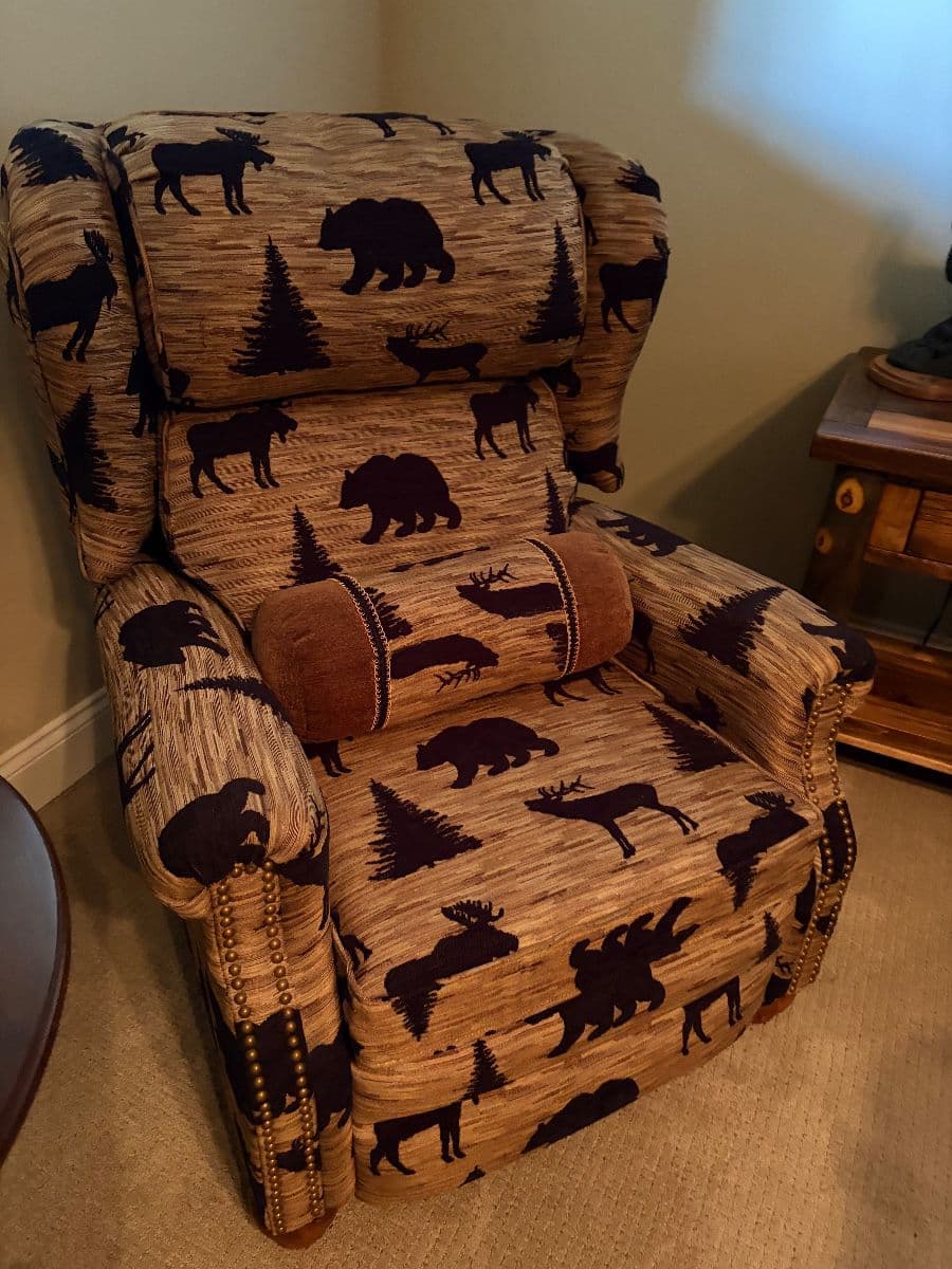 Russell Ridge Estate Sale photo 6