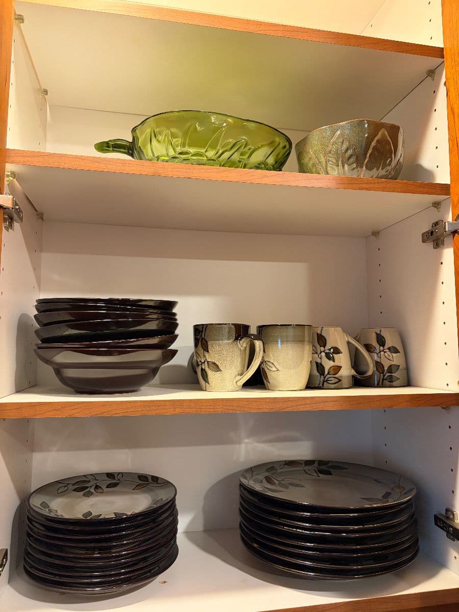 Russell Ridge Estate Sale photo 10