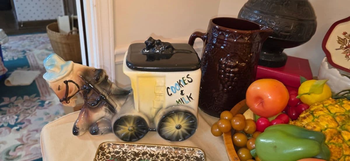 Beautiful Beginnings Estate Sales LLC is in TUCKER with a TERRIFIC SALE!!  Mid-Century & BEYOND! photo 4