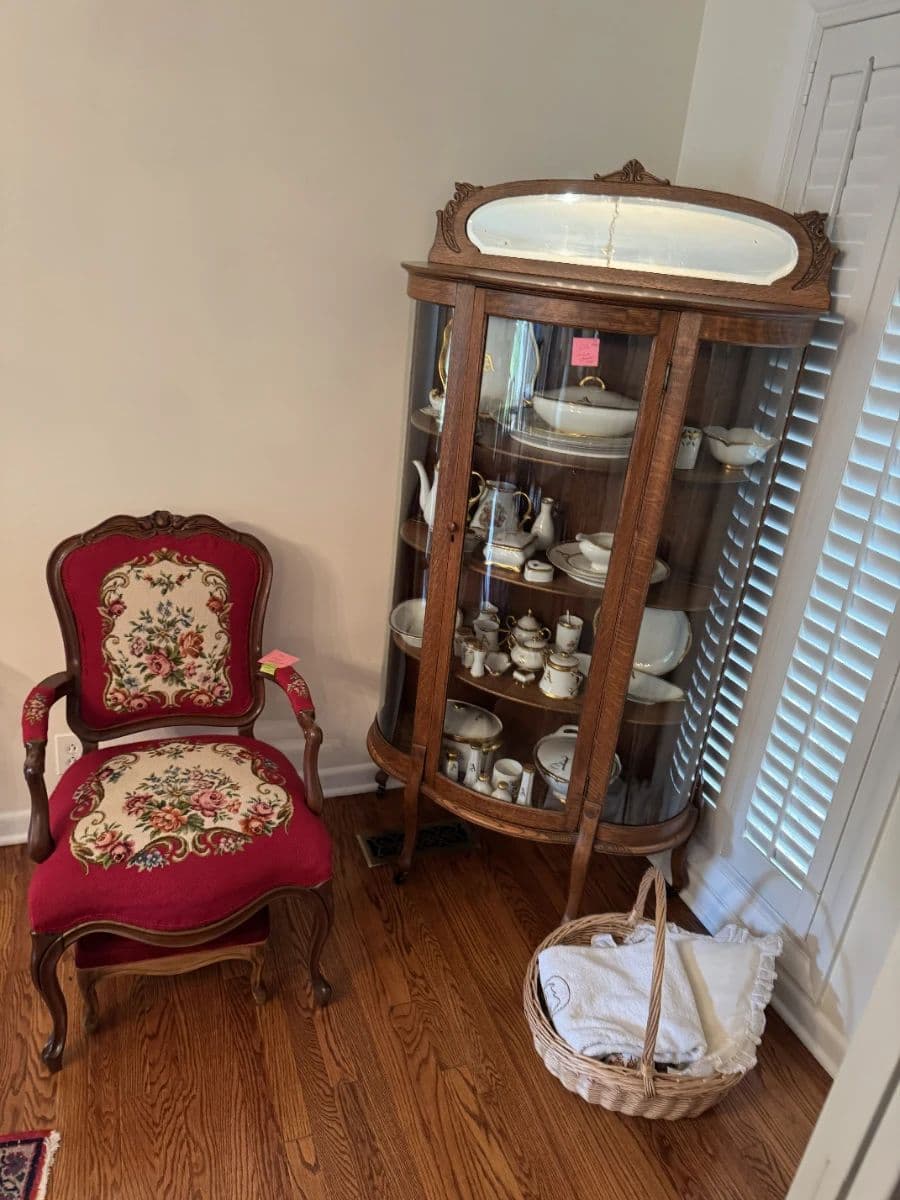 FABULOUS FRANKLIN ESTATE SALE!! photo 7