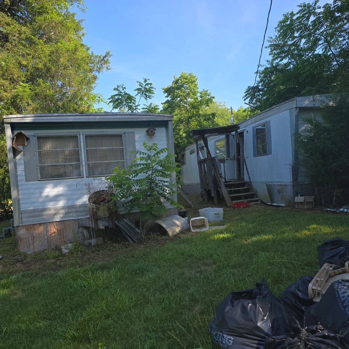 Hoarder Estate Auction (deceased) photo 4