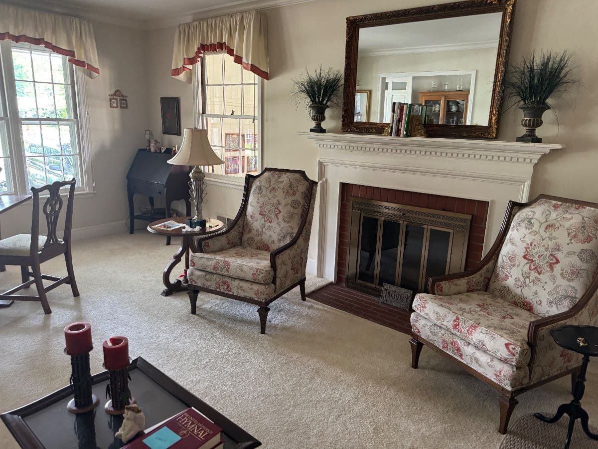 Mike D Estates / Furniture / Collectables / Antiques photo 3