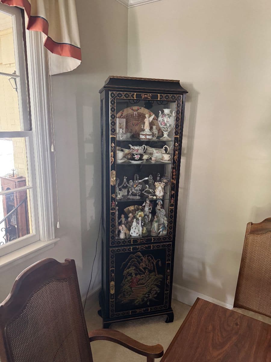 Mike D Estates / Furniture / Collectables / Antiques photo 2