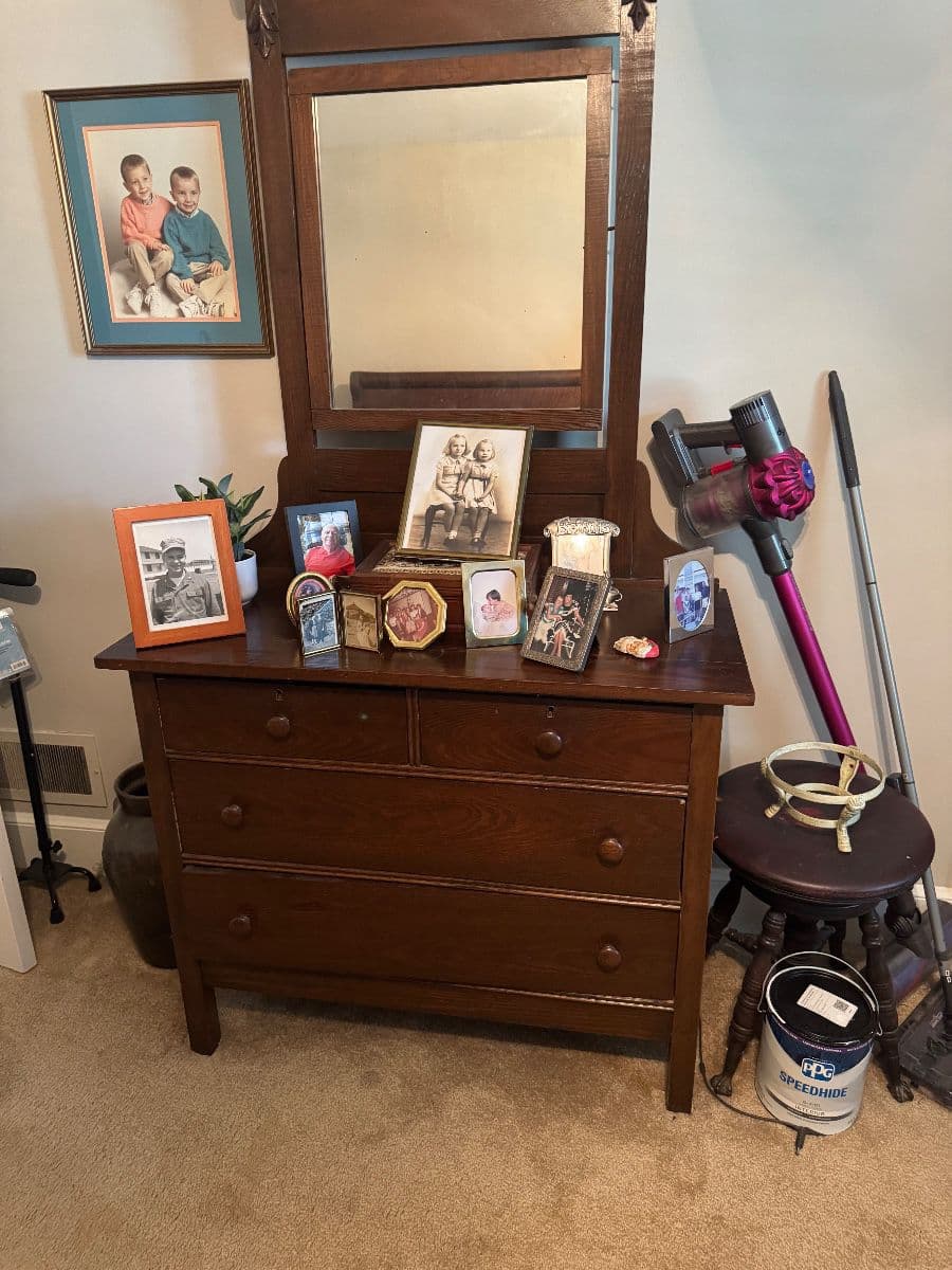 Mike D Estates / Furniture / Collectables / Antiques photo 11