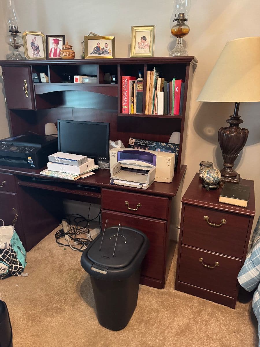 Mike D Estates / Furniture / Collectables / Antiques photo 9