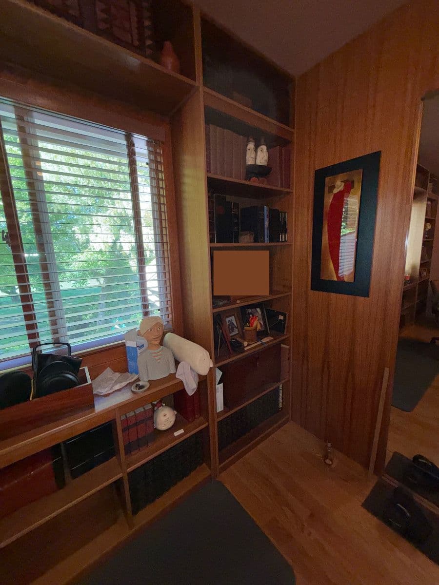 The Rusty Trunk LLC opens to “The Art, Artifacts & Everything” Estate Sale photo 6