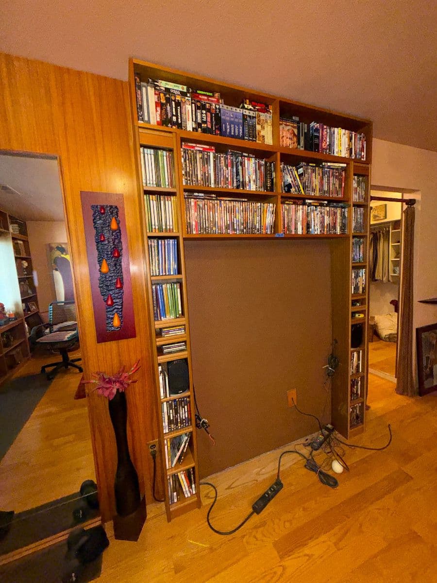 The Rusty Trunk LLC opens to “The Art, Artifacts & Everything” Estate Sale photo 7