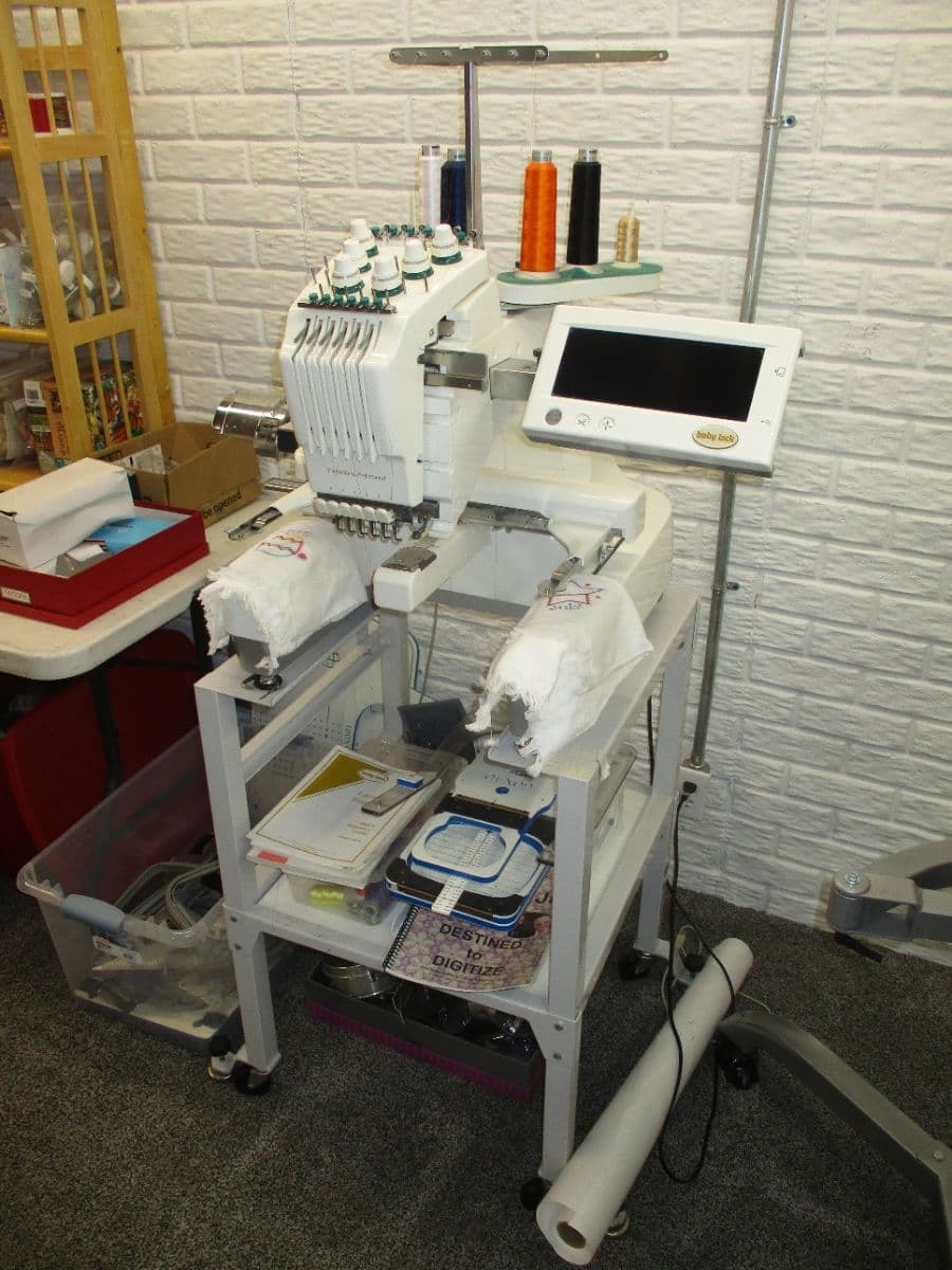 Swartz Creek Estate Sale - Embroidery Machine, Knitting Machines, Sewing Machines & Supplies photo 1