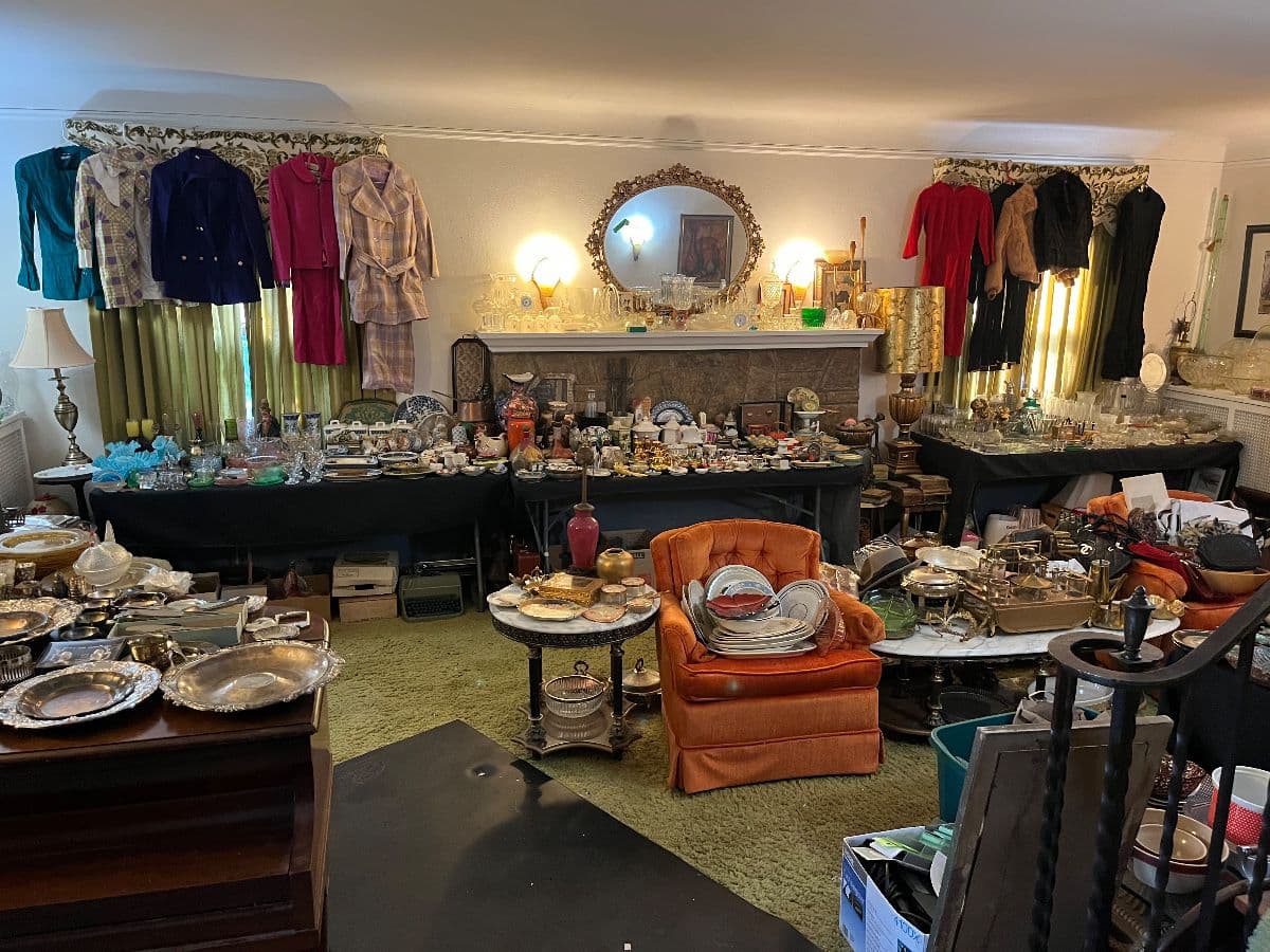 PACKED PACKED PACKED HIGHLAND PARK ESTATE SALE photo 1
