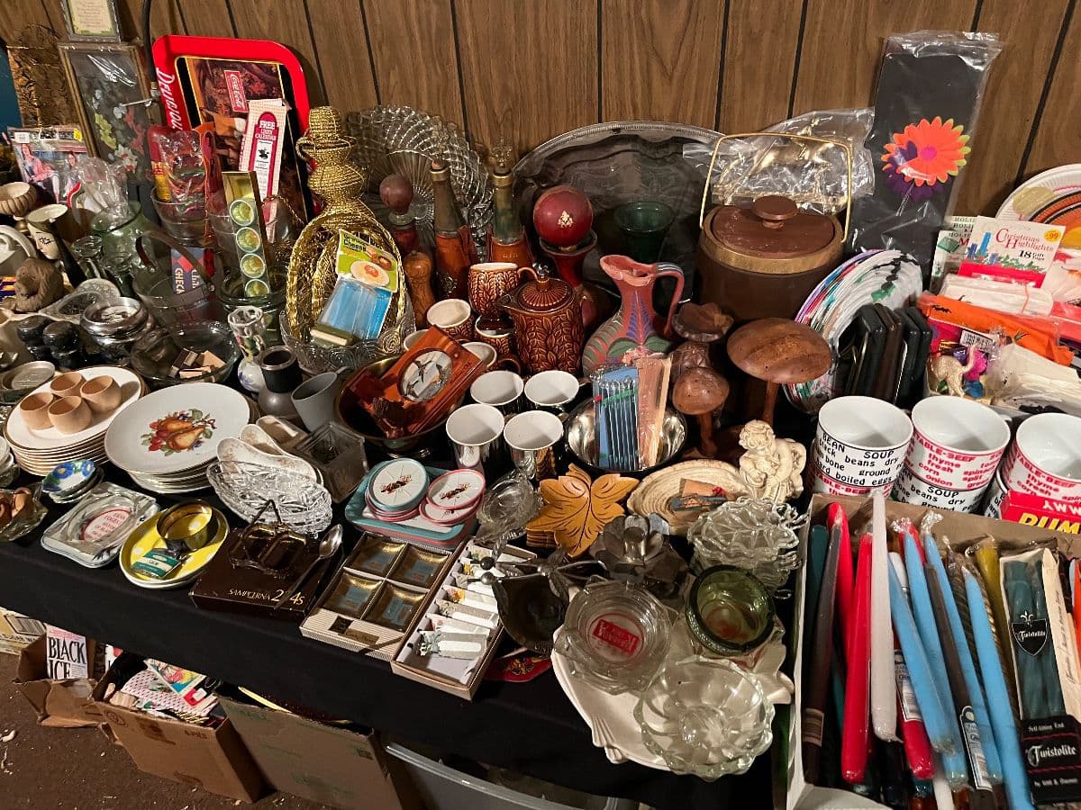 PACKED PACKED PACKED HIGHLAND PARK ESTATE SALE photo 5
