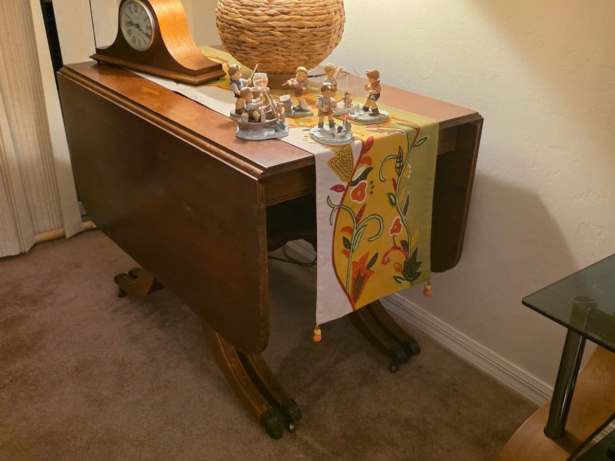 +++Estero Estate Sale: Everything Eagerly Awaits photo 9