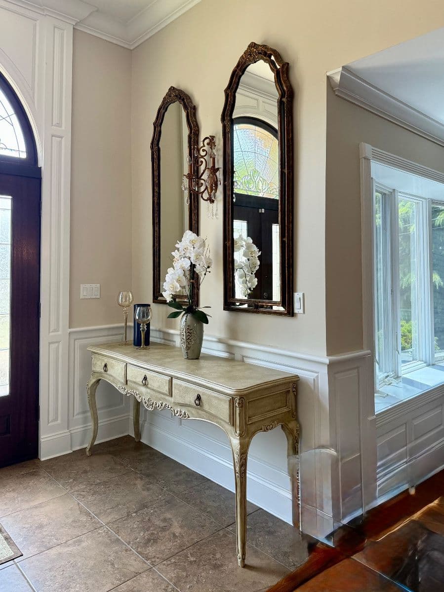 SYOSSET N.Y. Online Auction ESTATE SALE With QUALITY HOME FURNISHINGS & DECOR By Diamond Tag Sales photo 8