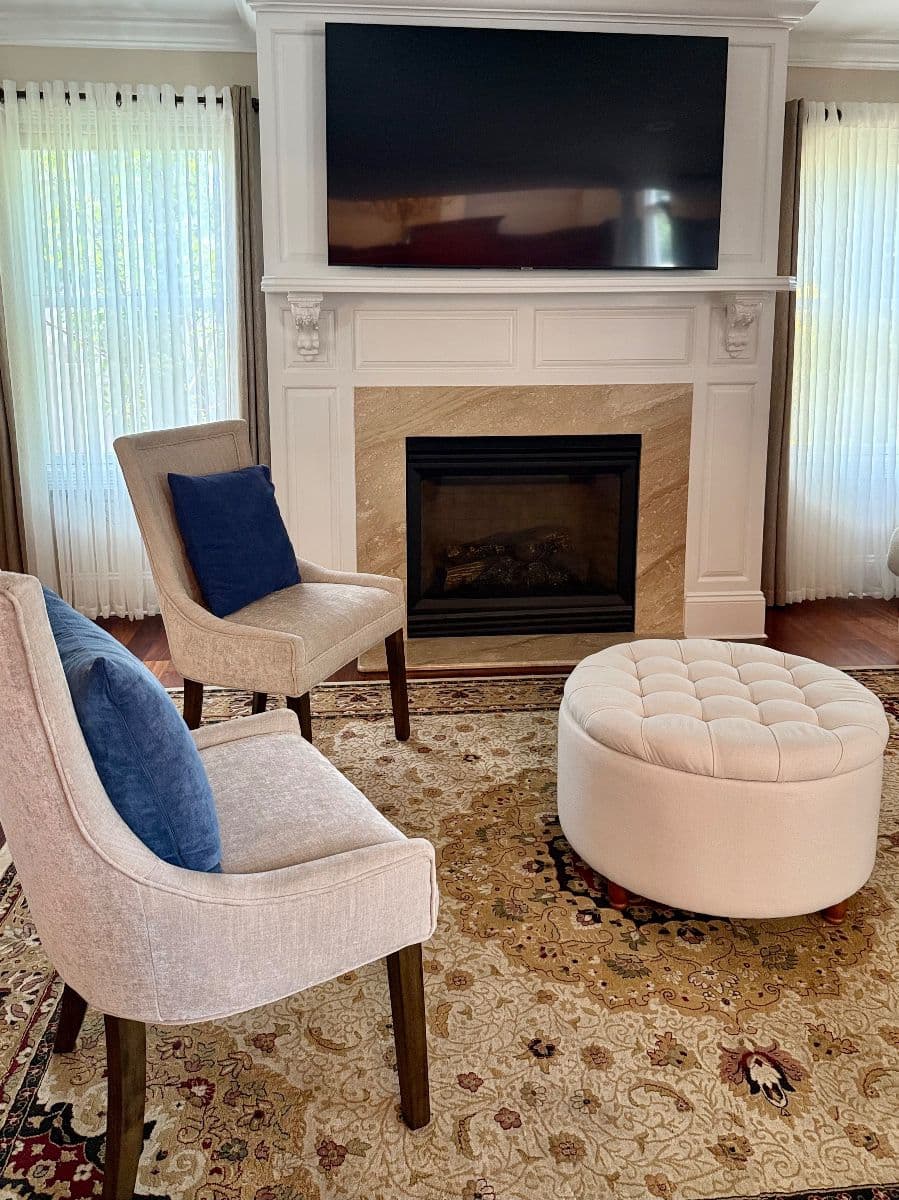 SYOSSET N.Y. Online Auction ESTATE SALE With QUALITY HOME FURNISHINGS & DECOR By Diamond Tag Sales photo 5