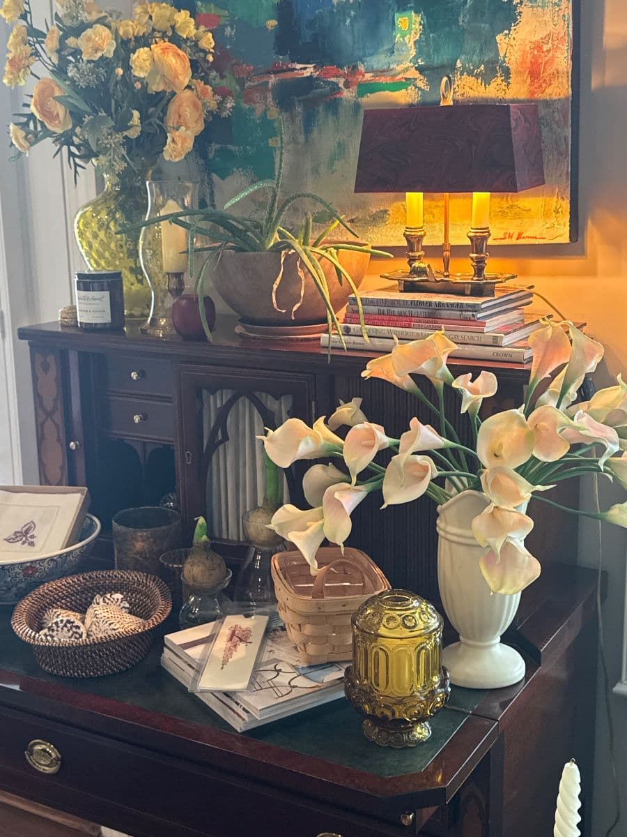 “Postcards + Pops of Red” Mt. Juliet Estate Sale! photo 9