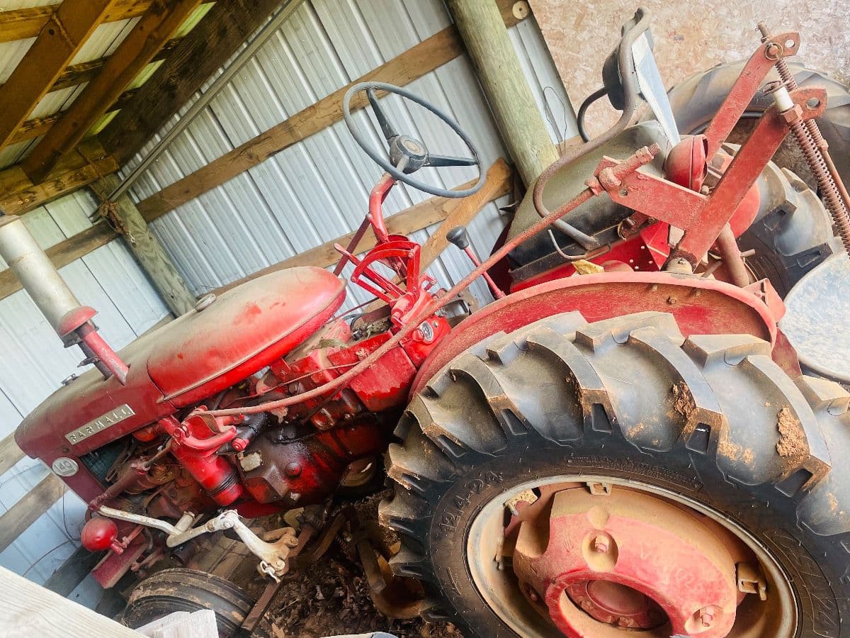 TAYLORSVILLE / BETHLEHEM ESTATE SALE(MASSIVE MACHINE SHOP/ LEATHER MAKING TOOLS/FARMALL TRACTOR) photo 1