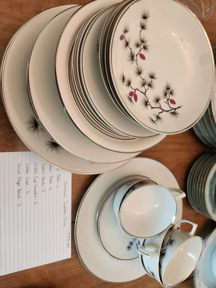 ESTATE SALE – ANTIQUES, VINTAGE TOOLS, ELVIS COLLECTIBLES & MORE! photo 3