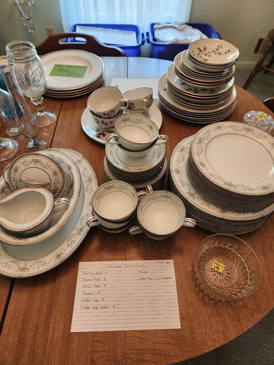 ESTATE SALE – ANTIQUES, VINTAGE TOOLS, ELVIS COLLECTIBLES & MORE! photo 1