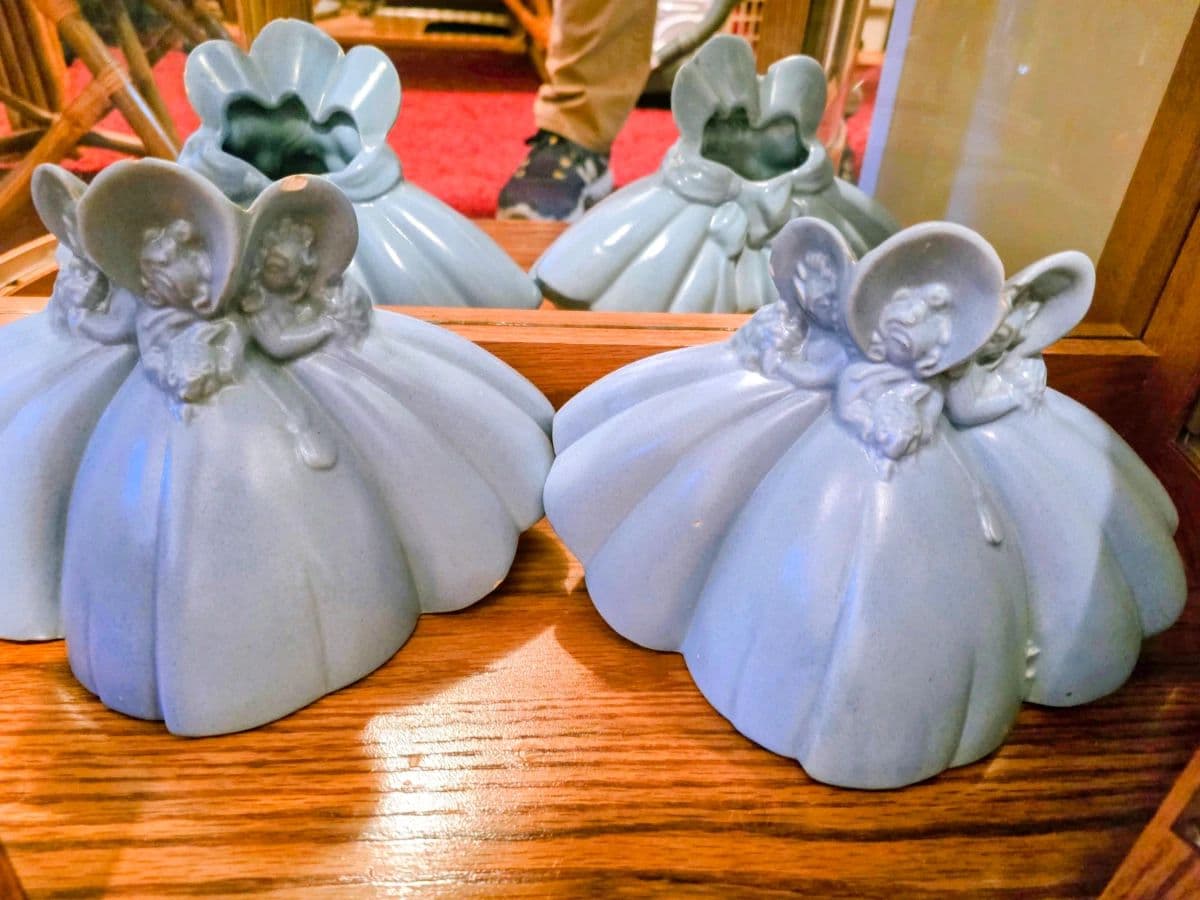 Zion Estate Sale Treasure Hunt photo 7