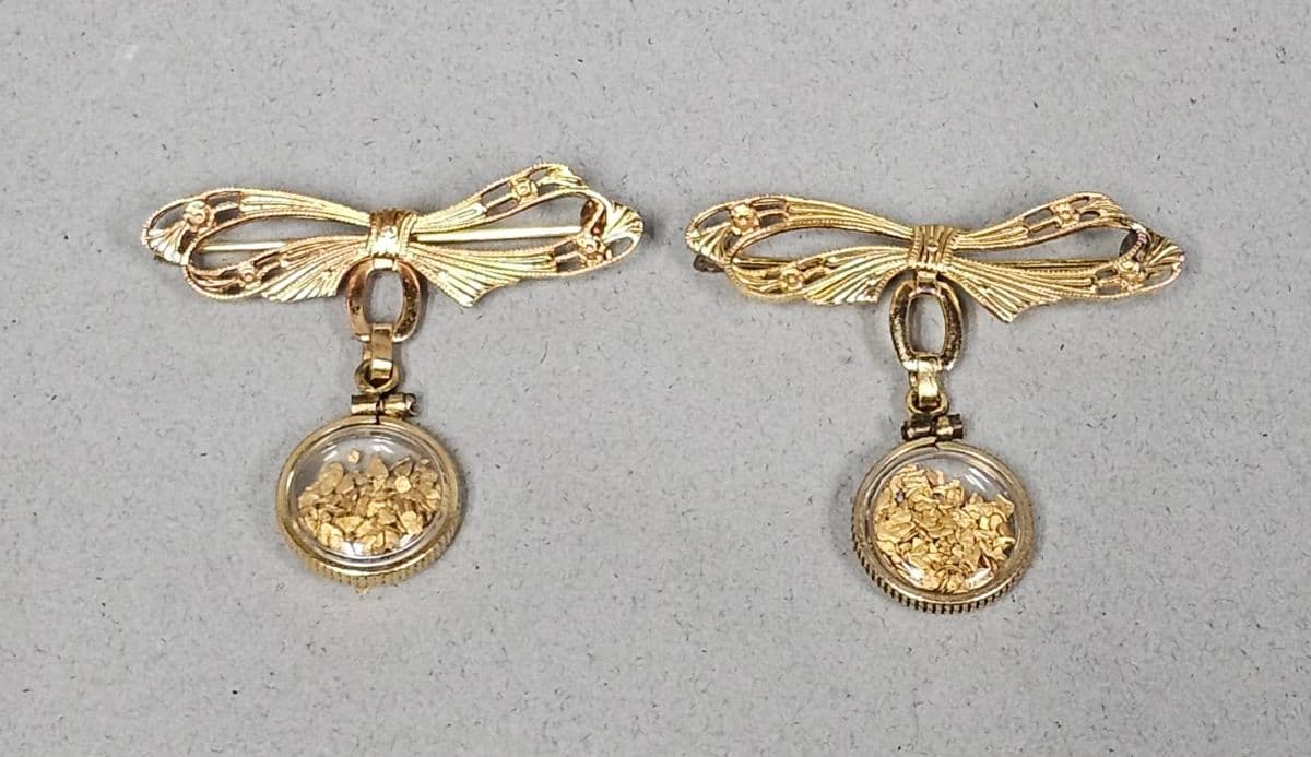 Jewelry, 1995 Ford Mustang & Fine Art Multi Platform photo 12