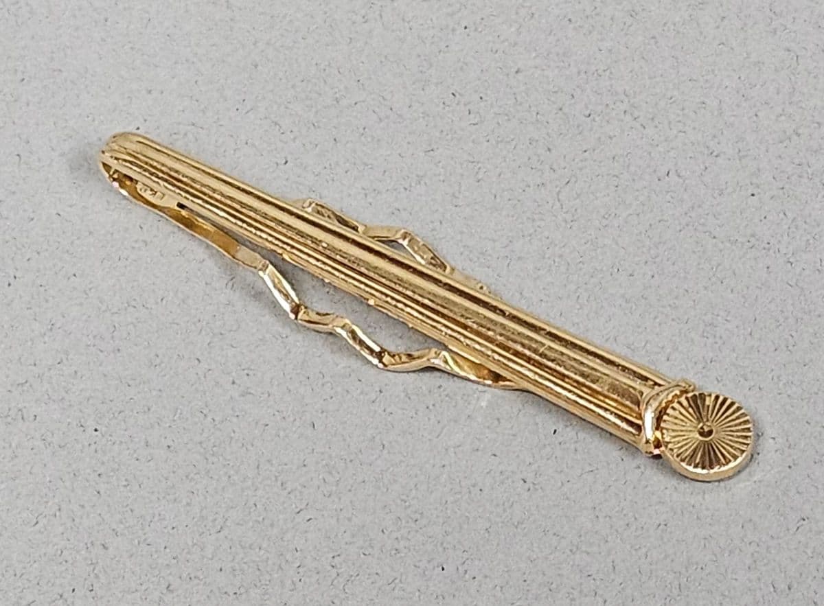 Jewelry, 1995 Ford Mustang & Fine Art Multi Platform photo 3