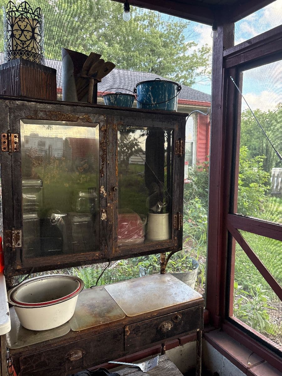 Primitives Sale of the Century photo 8