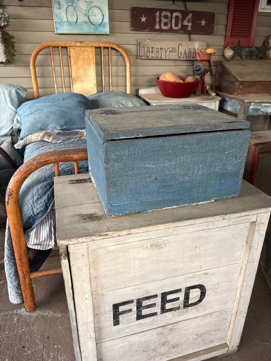 Primitives Sale of the Century photo 2