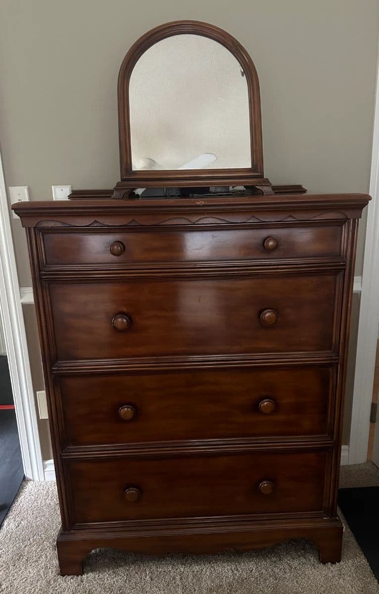 Blue Moon Estate Sales/ Stillwater, MN photo 3