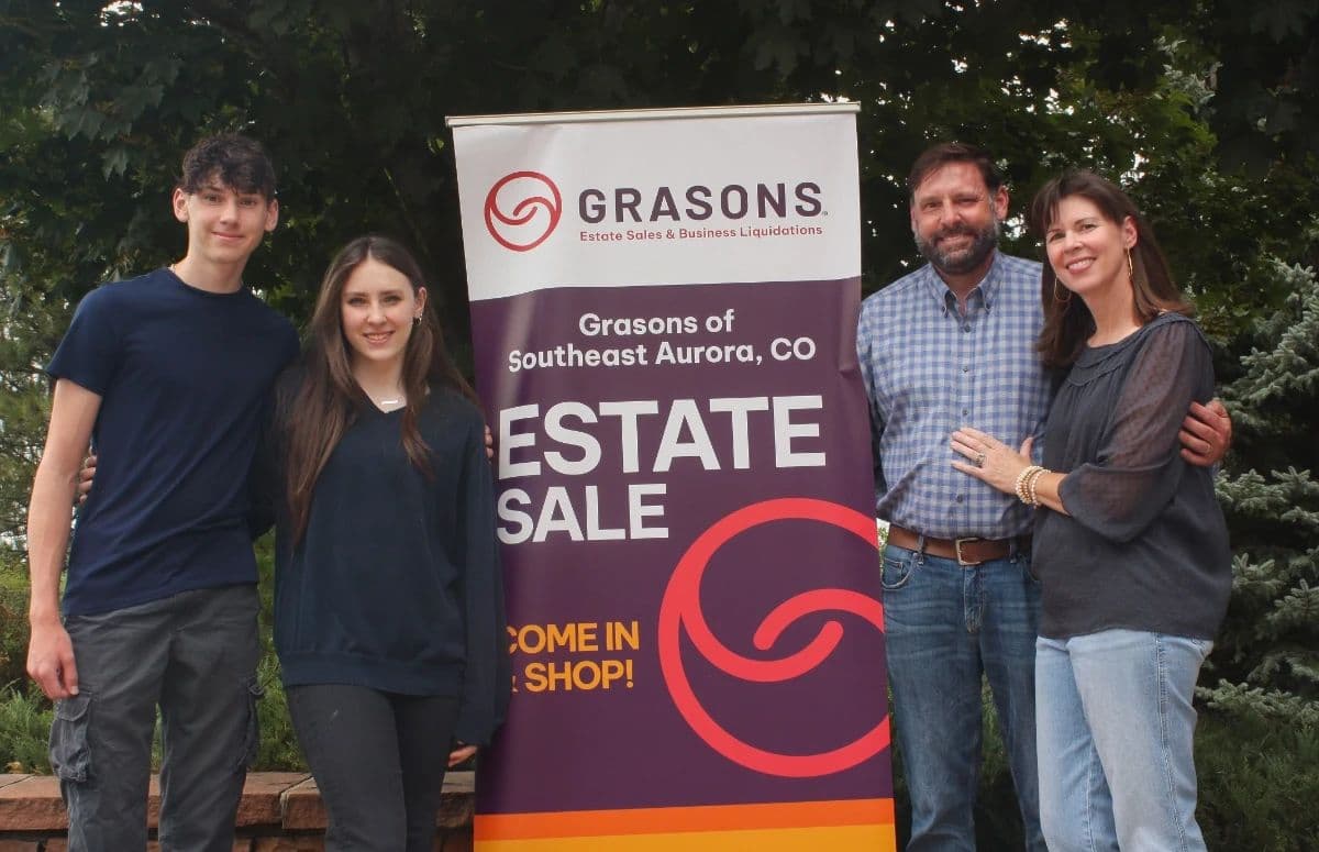 Grasons of SE Aurora: Heritage Eagle Bend Sale – LEGO Collection, Electronics, Collectibles & More photo 1